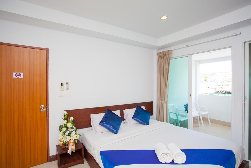 Patong Nouveau Guesthouse מראה חיצוני תמונה